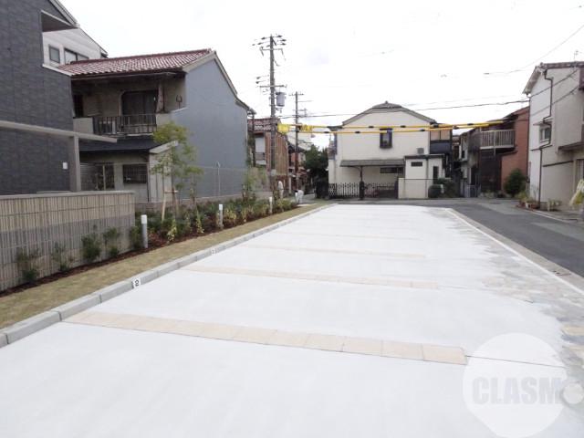 2/10 駐車場