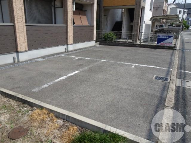 19/30 駐車場