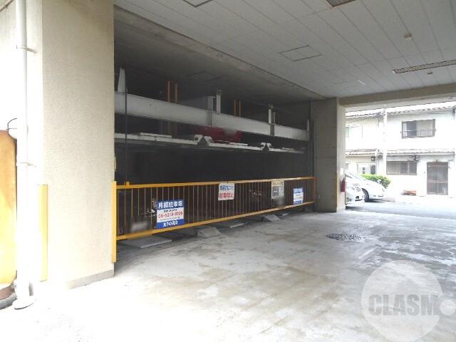 19/24 駐車場