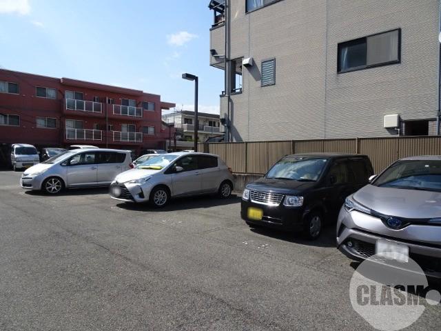 15/27 駐車場