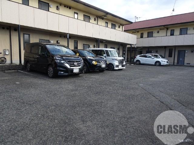 18/24 駐車場