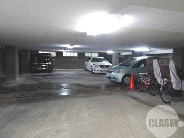 20/25 駐車場