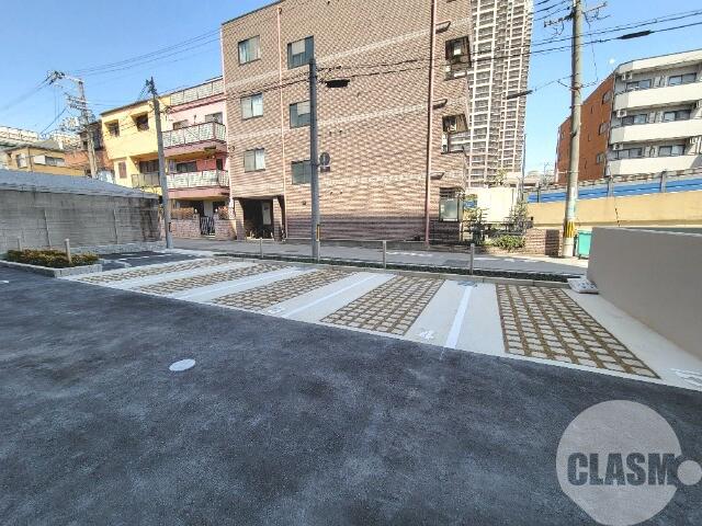 23/29 駐車場