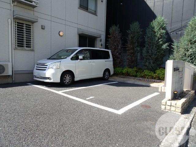 2/10 駐車場