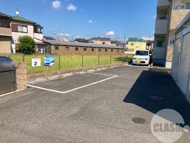 2/13 駐車場