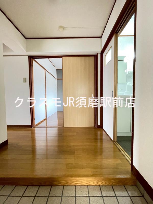 17/30 玄関