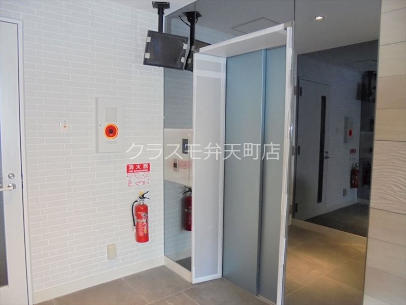 15/20 エントランス