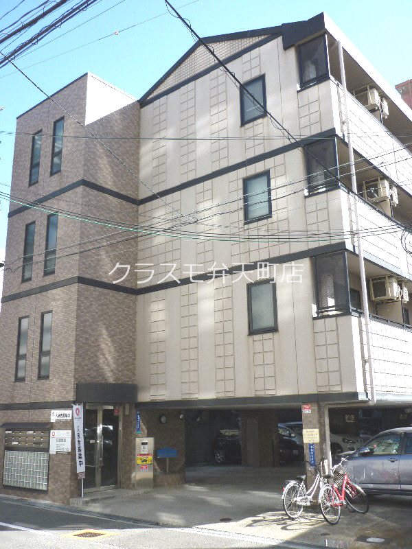 14/19 エントランス