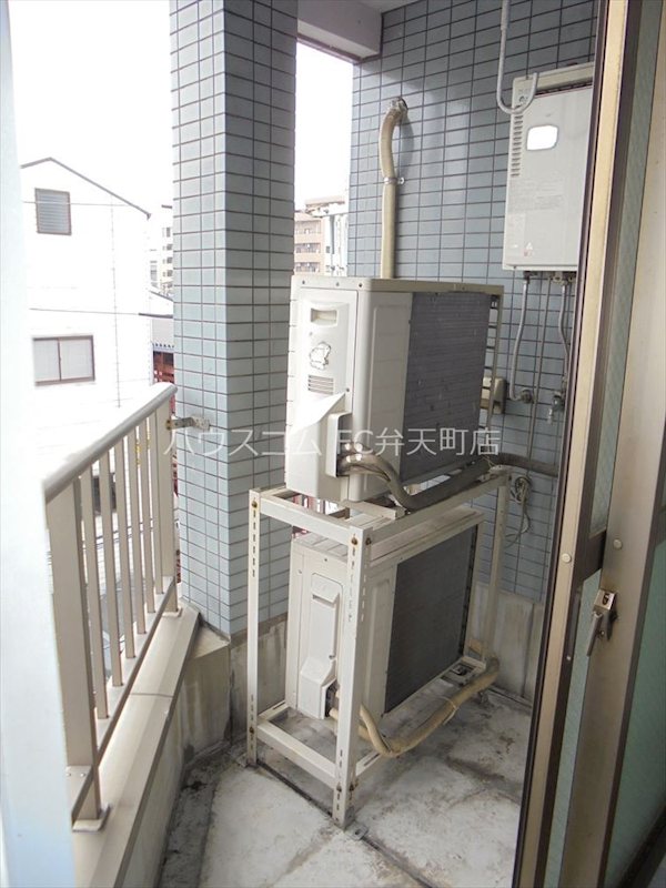 13/22 バルコニー