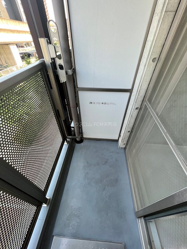 13/27 バルコニー