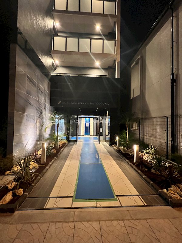 17/23 エントランス