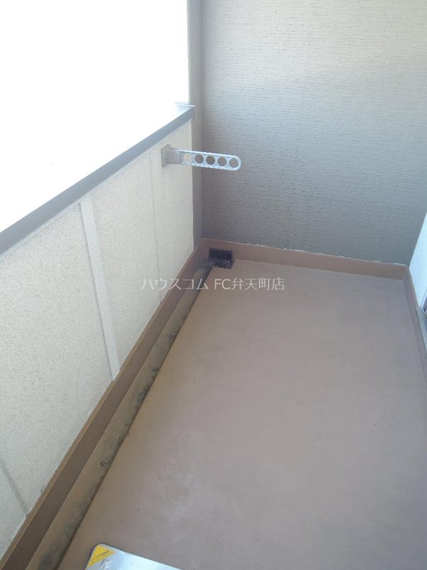 13/23 バルコニー