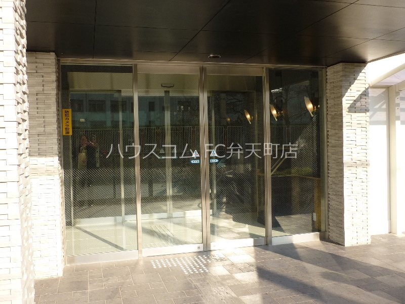 15/20 エントランス