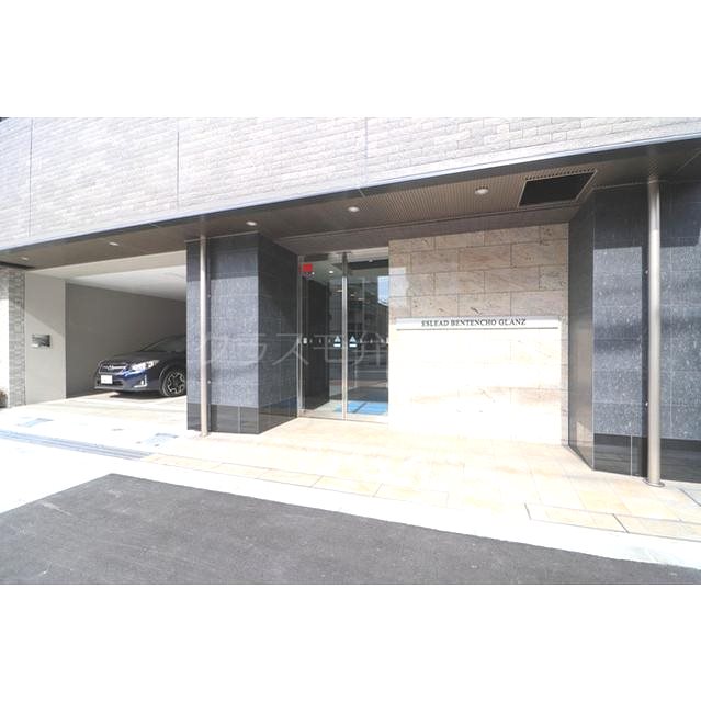 14/19 エントランス