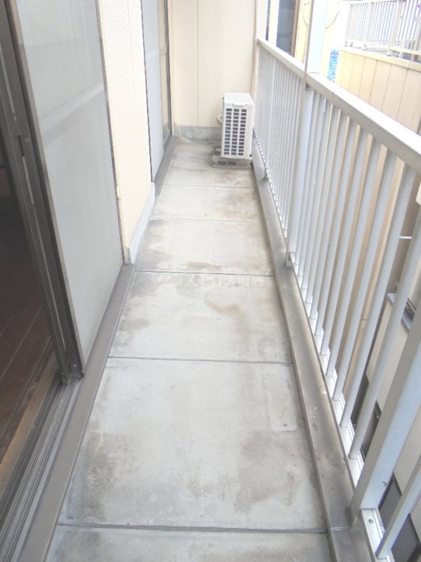 14/23 バルコニー