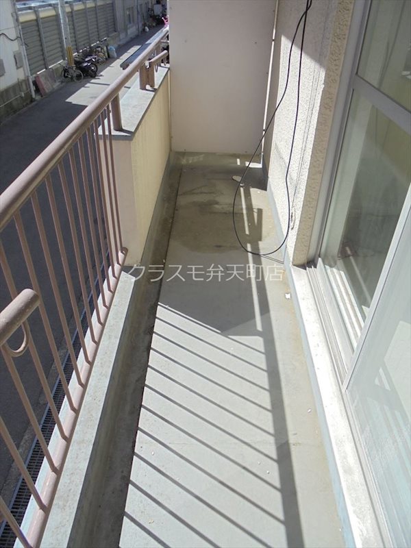 13/20 バルコニー