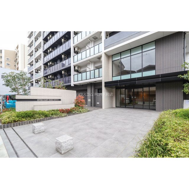 17/22 エントランス