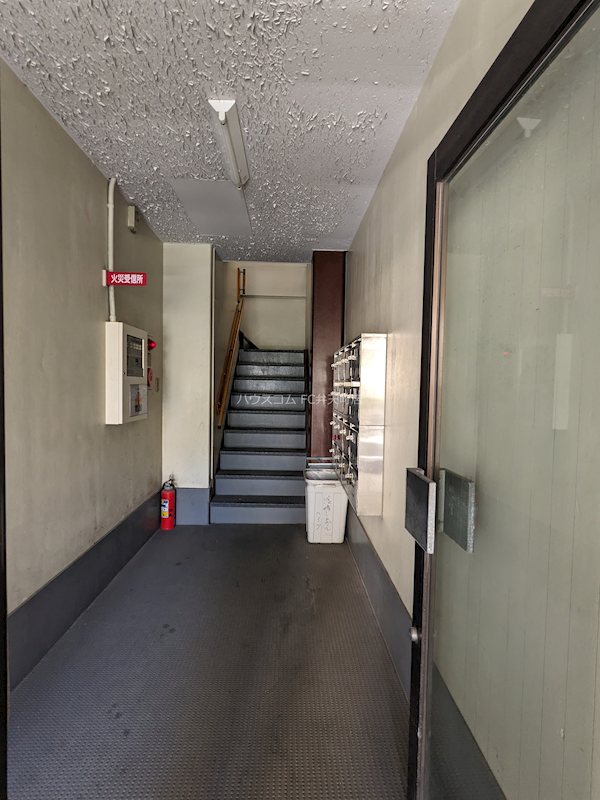 2/6 エントランス