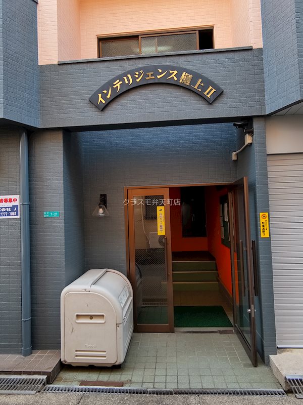 19/24 エントランス