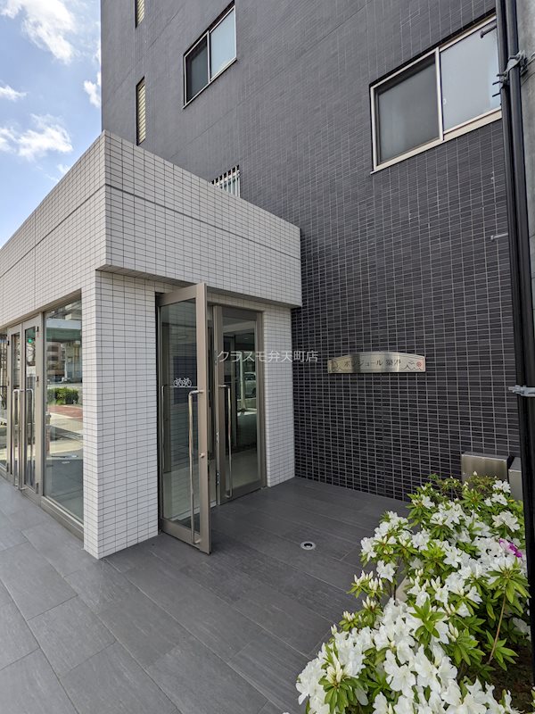 19/24 エントランス