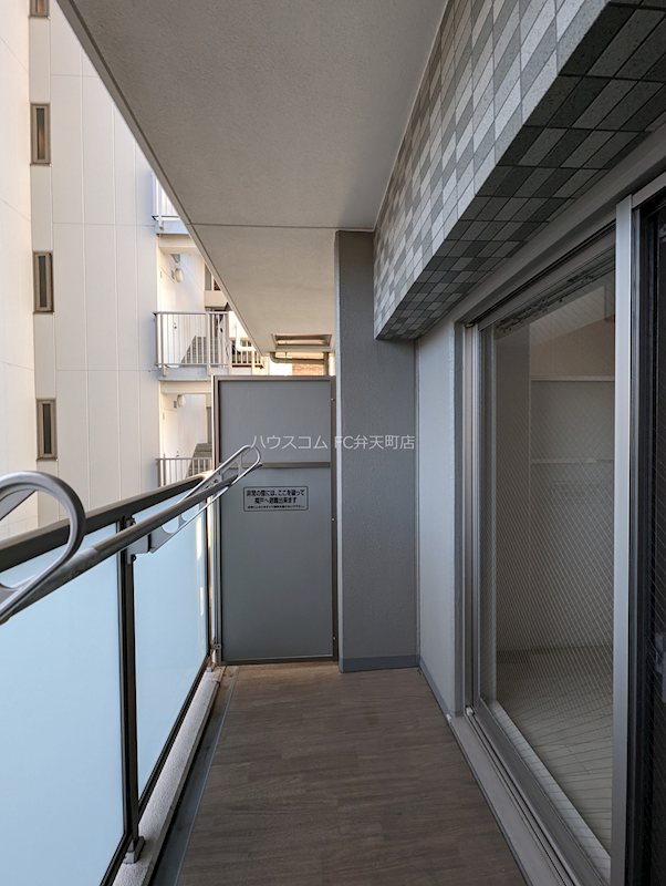 13/30 バルコニー