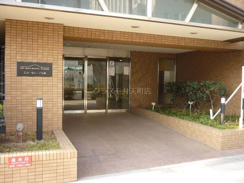 17/22 エントランス