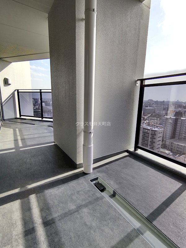 13/28 バルコニー