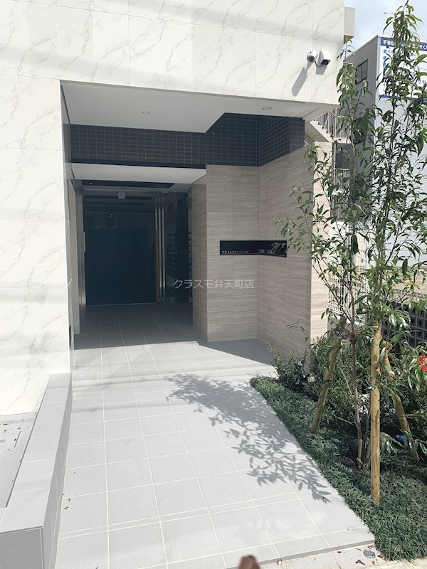 19/24 エントランス