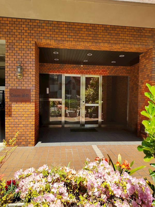 15/21 エントランス