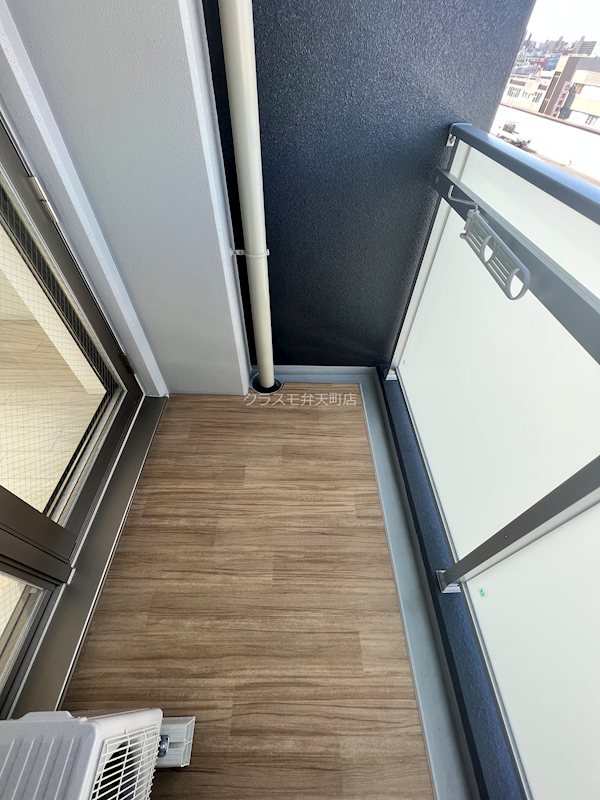 17/27 バルコニー