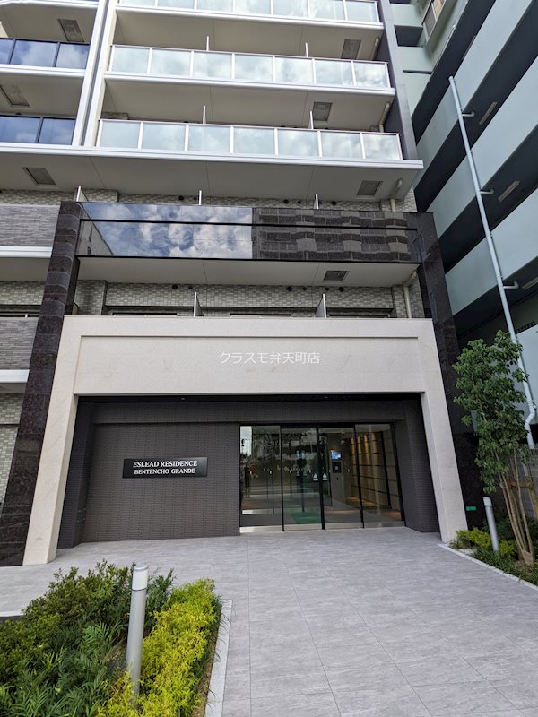 2/8 エントランス