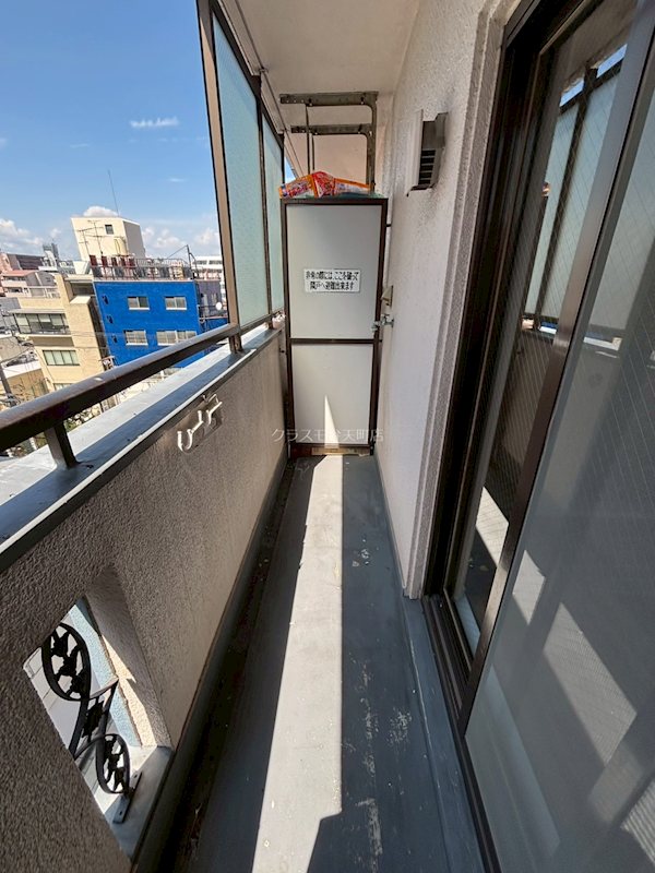 14/23 バルコニー