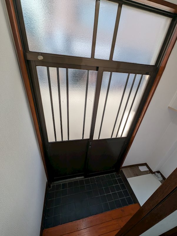 14/17 エントランス