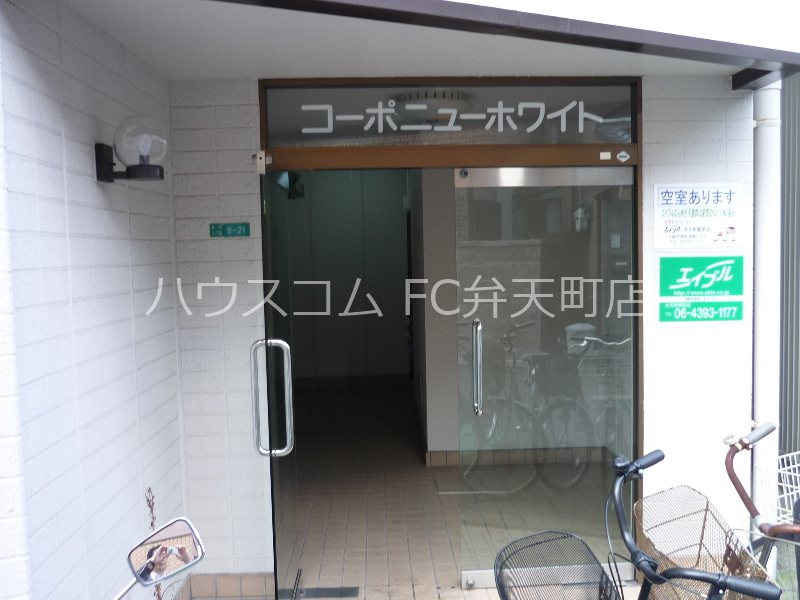 14/19 エントランス