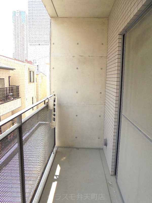 17/30 バルコニー