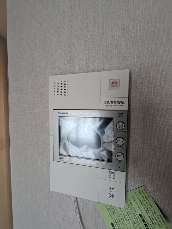 17/23 エントランス