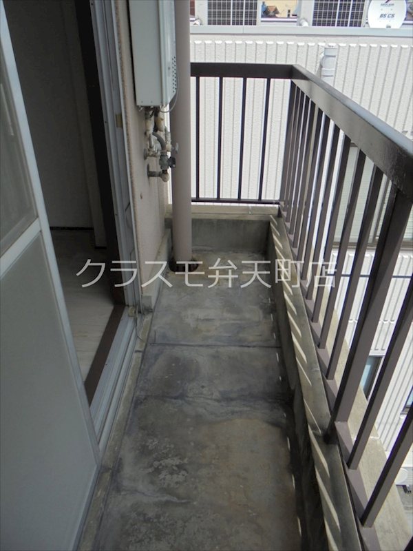 13/22 バルコニー