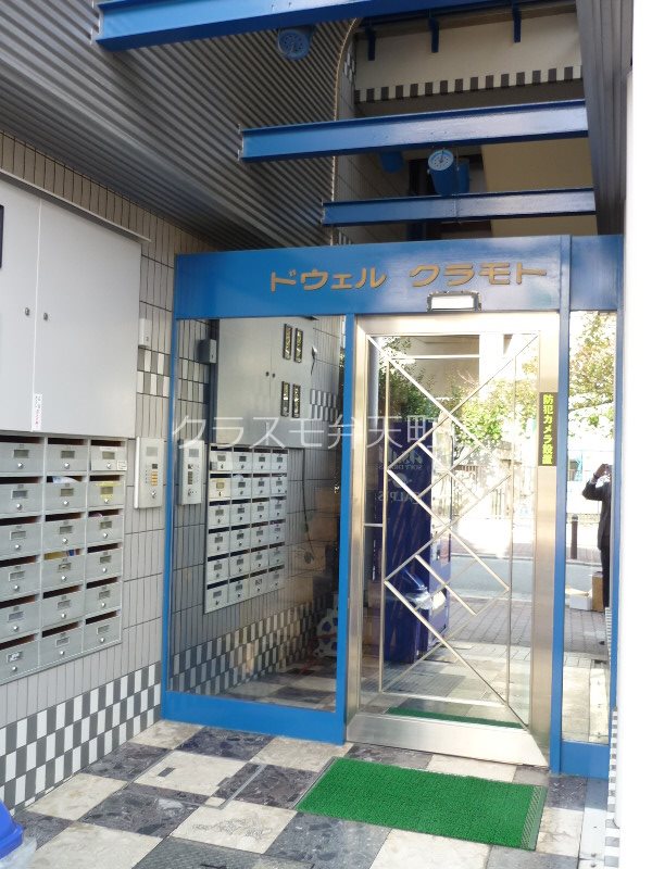 17/22 エントランス