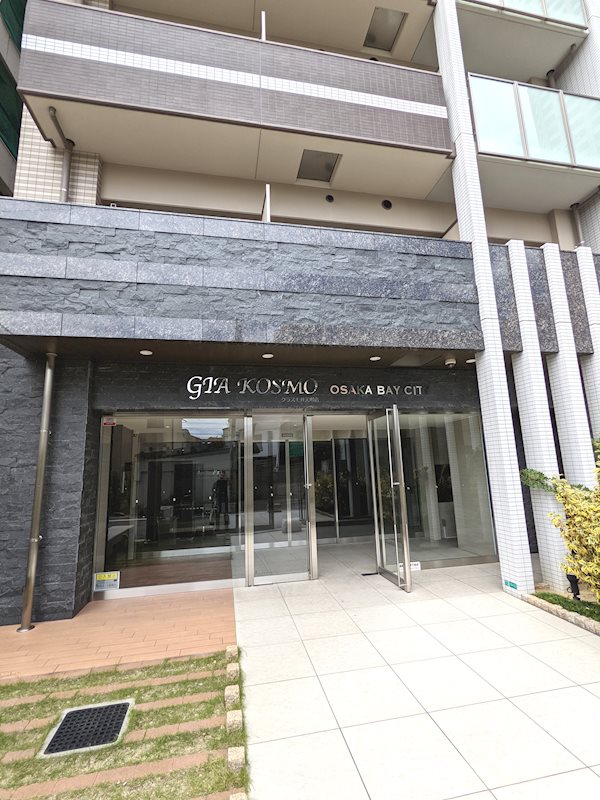 17/22 エントランス