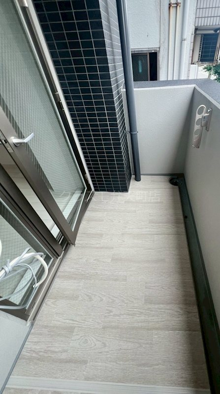 16/28 バルコニー