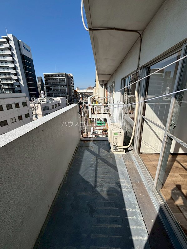 14/23 バルコニー