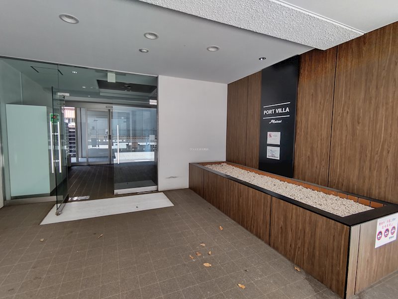 17/22 エントランス