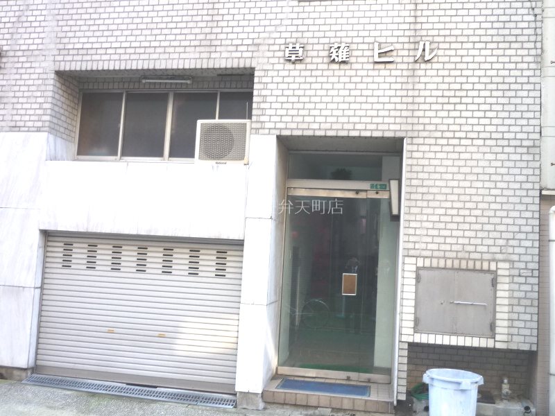 14/19 エントランス