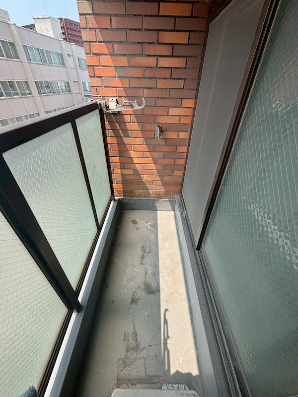 13/22 バルコニー