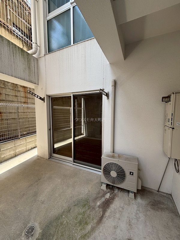 18/29 バルコニー