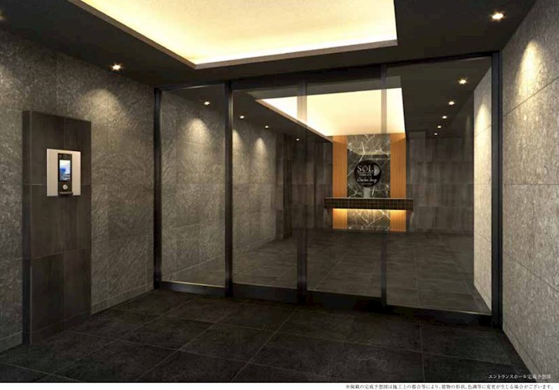 19/27 エントランス