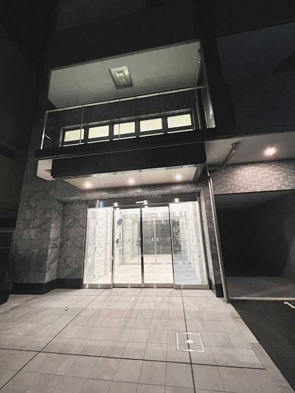 19/24 エントランス