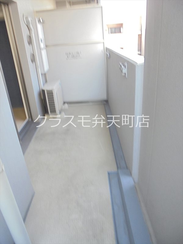 14/23 バルコニー