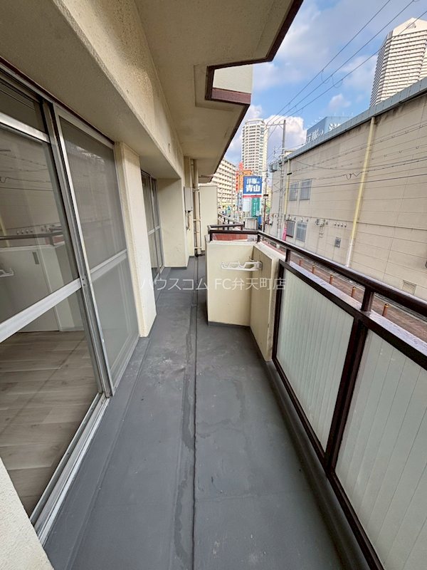 13/23 バルコニー
