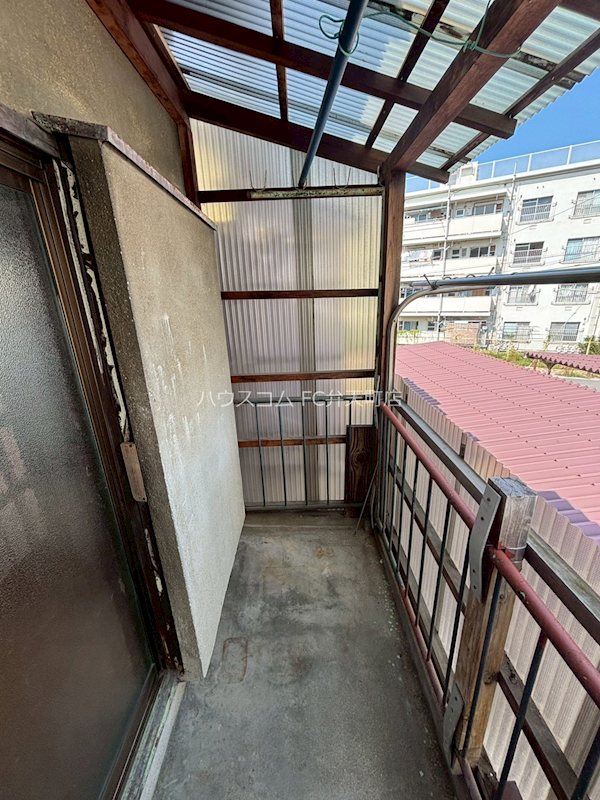 19/28 バルコニー